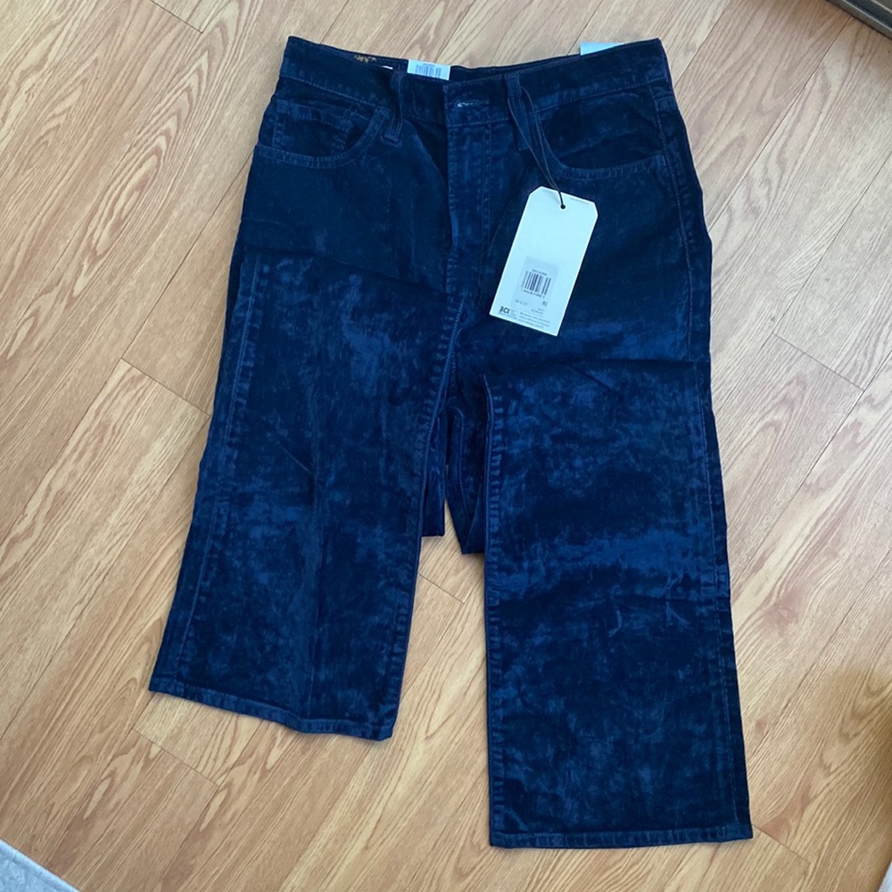 Levi’s Ribcage Bootcut corduroy denim jeans. Never worn.